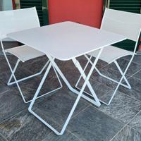 Tavolo + 2 sedie Fermob Plein Air pieghevoli