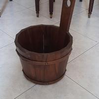 vaso/contenitore di legno antico