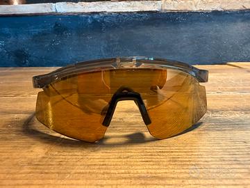 Oakley hidra