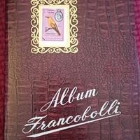 Album vintage con francobolli 15 facciate