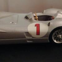 automodello scala 1/43 della Brumm.
