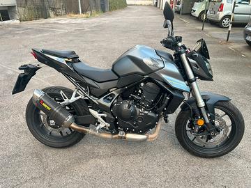 Honda Hornet 750 2023