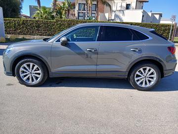 Audi Q3 SPB 35 TDI quattro S tronic Business Plus