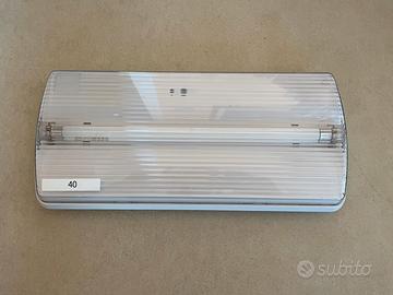 Coppia lampade emergenza neon Linergy