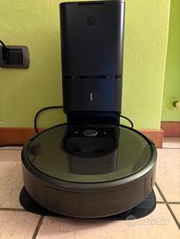 Roomba iRobot aspirapolvere