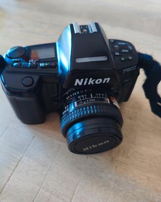 Nikon f90x analogica reflex  e obiettivi 