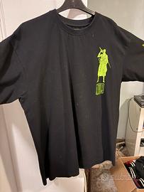 maglia di one piece x pull e bear