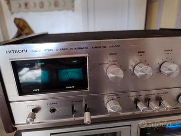 Amplificatore Hitachi.