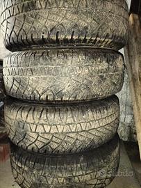 Cerchi e gomme Jeep Wrangler 