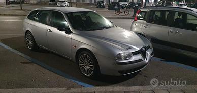 Alfa 156  esportazione o pezzi di ricambio 