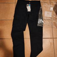 pantaloni cargo 