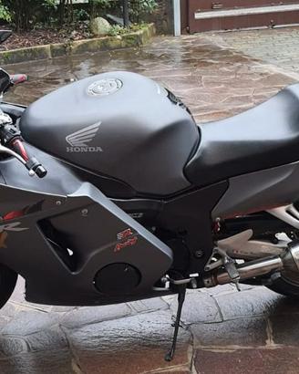 Motocicletta Honda XX1100