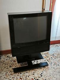 TV LOWE ART -S 24 vintage