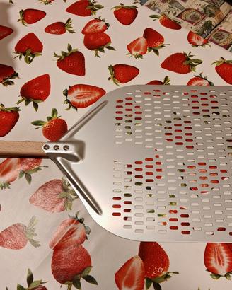 pala per la pizza forata in alluminio 