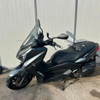YAMAHA X-MAX XMAX 400 - DA 99€ A MESE