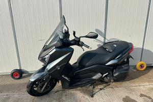 YAMAHA X-MAX XMAX 400 - DA 99€ A MESE