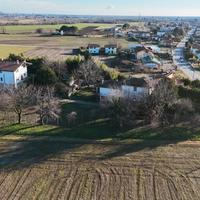 PAGNACCO: terreno edificabile adatto villette