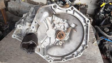 CAMBIO OPEL AGILA 1.0 BENZINA TIPO MOTORE Z10XEP A