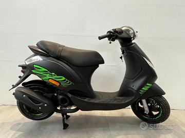 PIAGGIO Zip 50 BLACK EDITION