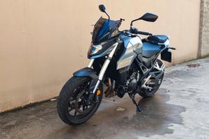 honda hornet cb750 05/2023