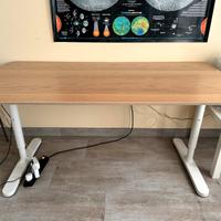 Scrivania in legno elegante moderna regolabile