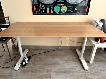 Scrivania in legno elegante moderna regolabile