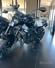 Yamaha MT-09 BASE -YAMT-SP