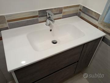 Mobile bagno sospeso con lavabo ceramica 90 cm