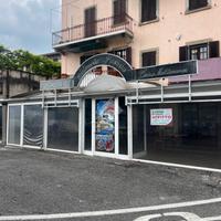 NEGOZIO A SARNICO