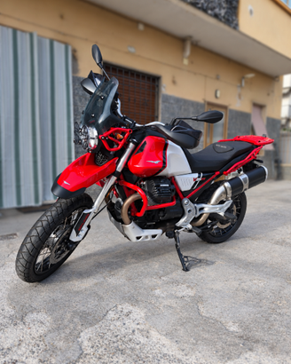 Moto Guzzi V85TT
