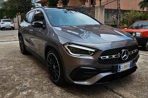 Mercedes-Benz GLA 200d 