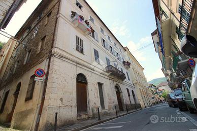 4 LOCALI A CERIANA