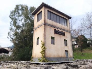 Diorama edificio  FS posto di blocco 1/87 trenini