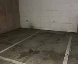 Posto auto coperto videosorvegliato in centro