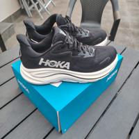 Hoka Clifton 10