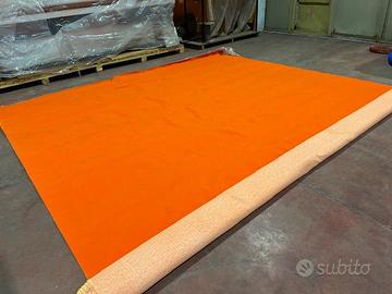 moquette arancione per eventi