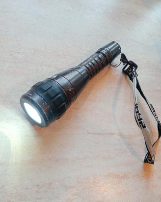torcia subbacqea