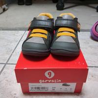 scarpe bambino n. 19