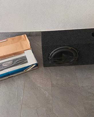 IMPIANTO CAR AUDIO:AMPLIFICATORE IMPACT SUB. HERTZ