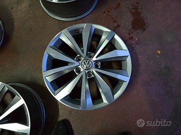 Cerchi in lega da17 vw per golf t-roc-tiguan