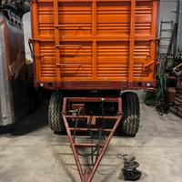 Rimorchio agricolo ribaltabile 100 qli