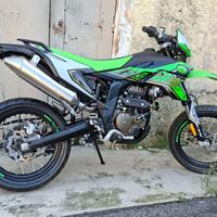 KL KXE 125cc**MOTARD MOT. APRILIA LC