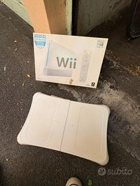 Wii Sports Completa di Giochi e Accessori