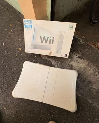 Wii Sports Completa di Giochi e Accessori