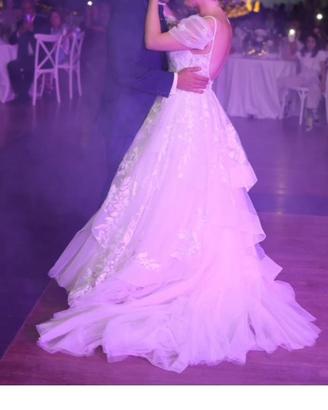 abito da sposa Allure Bridals 2025