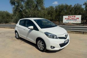 Toyota Yaris 1.0 BENZINA ''navig, retr,'' 2012 neo