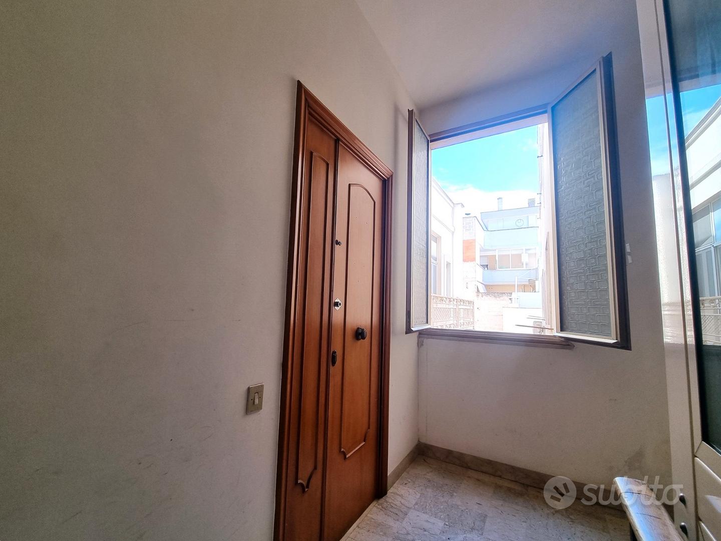 RIF.:2164 -Quadrilocale + Acc.ri Zona Piazza Verdi - Altro