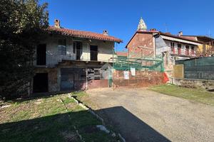 CASA SEMINDIPENDENTE A SANTENA