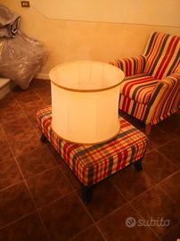 poltrona pouf Specchio e cappello piantana