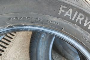 4 Gomme estive MOTRIO 215/60-R17 96H